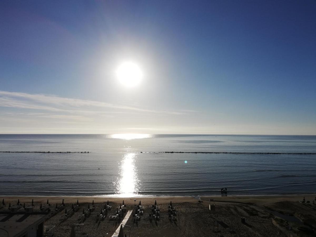 Attico Fronte Mare Apartment มาร์ตินซิกูโร ภายนอก รูปภาพ