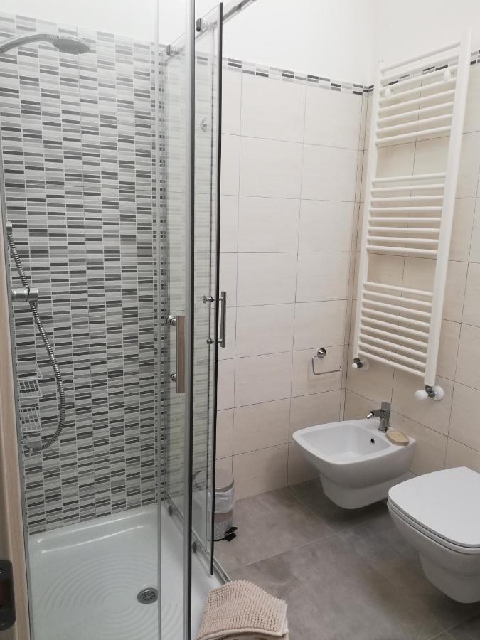 Attico Fronte Mare Apartment มาร์ตินซิกูโร ภายนอก รูปภาพ